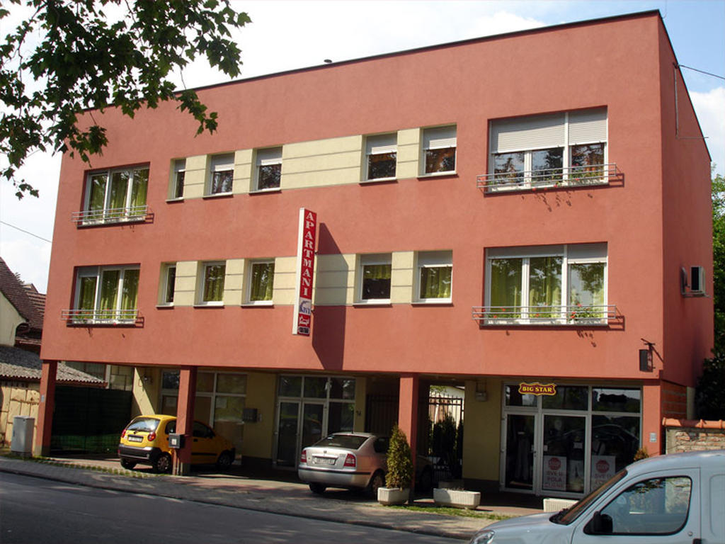 Guesthouse Sava 슬라본스키브로드 외부 사진