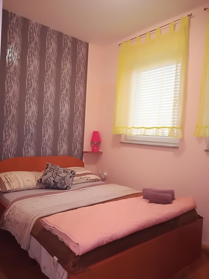 Guesthouse Sava 슬라본스키브로드 외부 사진