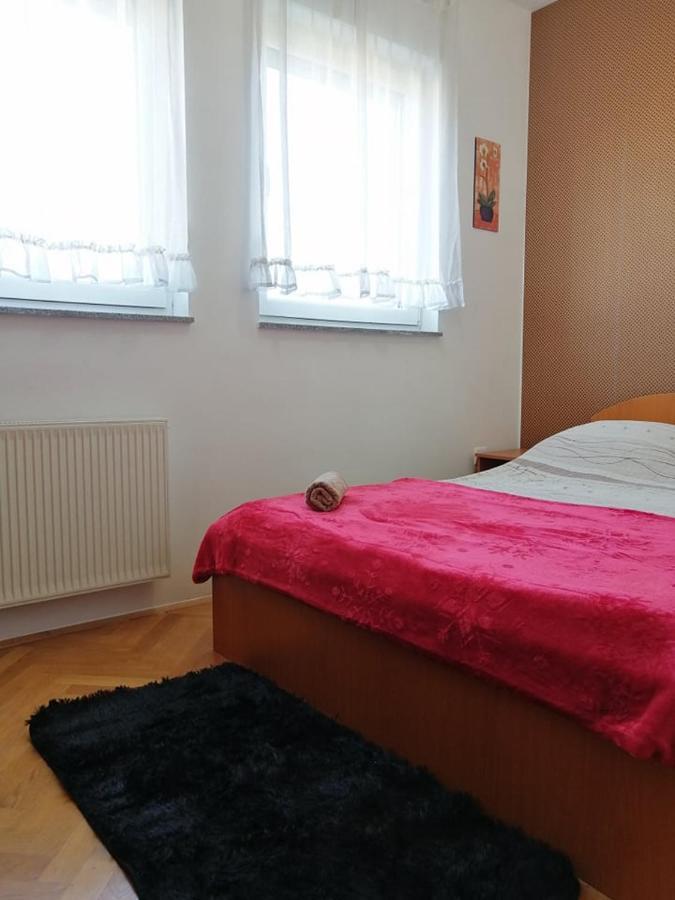 Guesthouse Sava 슬라본스키브로드 외부 사진